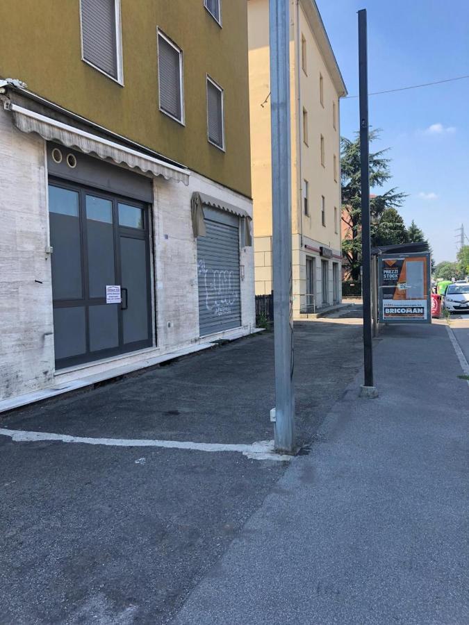 Monolocale Arredato Con Una Camera Apartment Parma Exterior photo